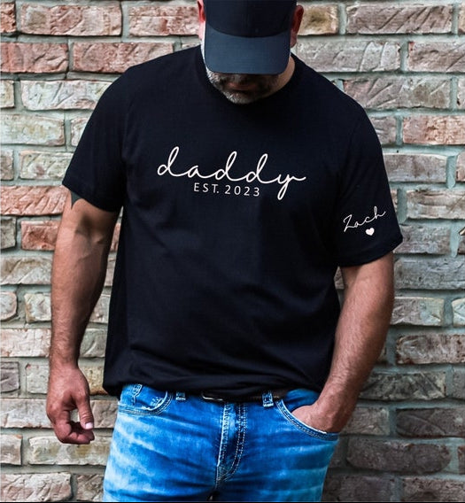 custom-dad-shirt-with-kids-name-on-sleeve-personalized-daddy-est-t-shirt-fathers-day-gift