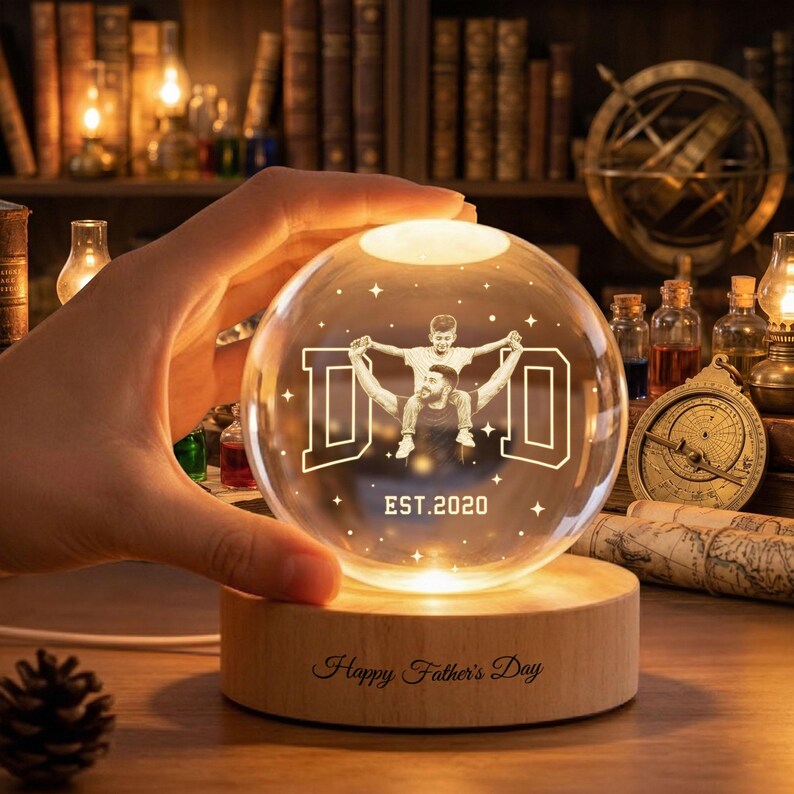 personalized-photo-crystal-ball-lamp-fathers-day-gift