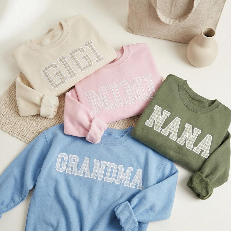 custom-gingham-applique-embroidered-sweatshirt-mothers-day-gift