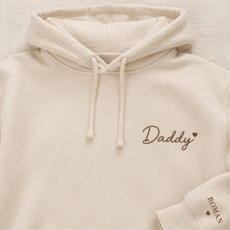 custom-embroidered-fathers-day-gift-with-kids-names-on-sleeve-daddy-papa-sweatshirt