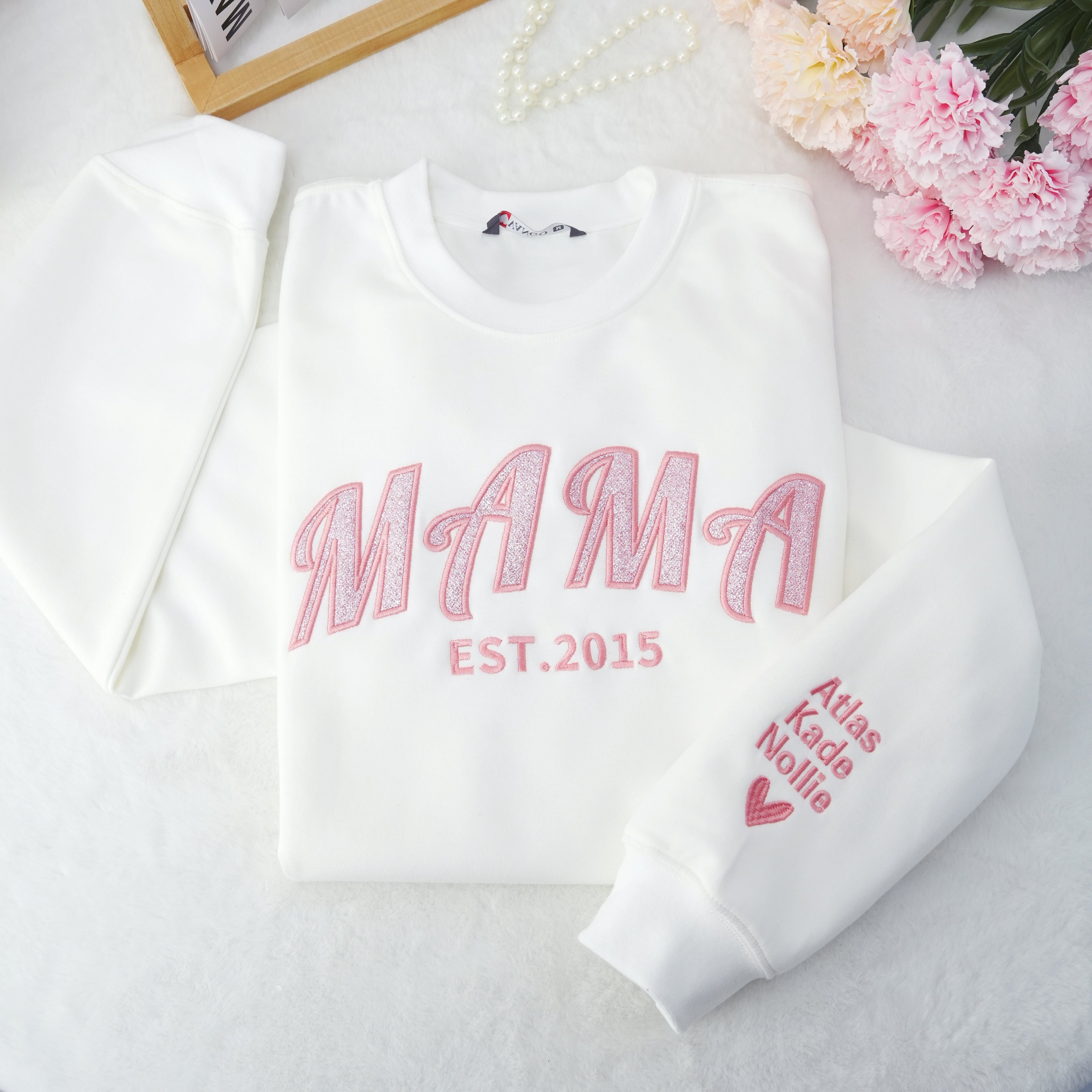custom-embroidered-applique-glitter-mum-sweatshirt-gift-for-mama