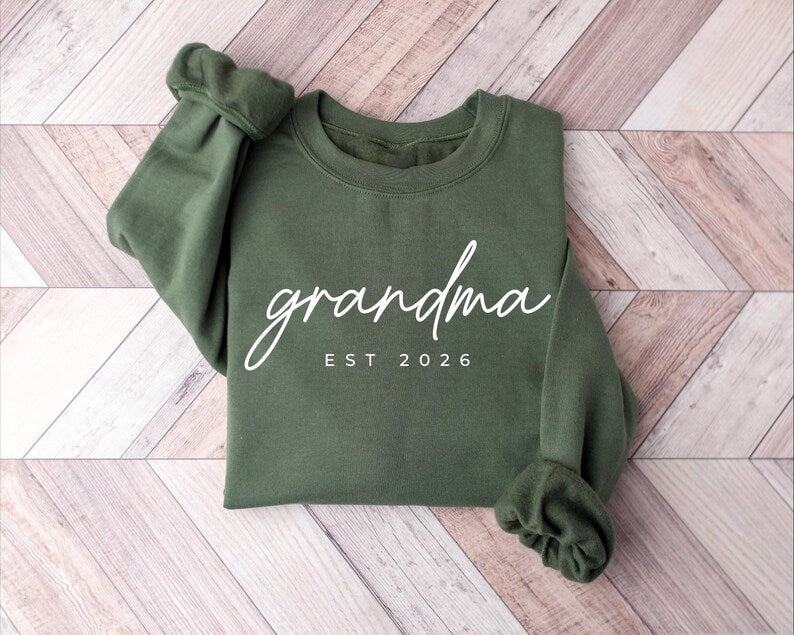 personalized-grandma-est-heat-transfer-print-sweatshirt-gift-for-grandmother