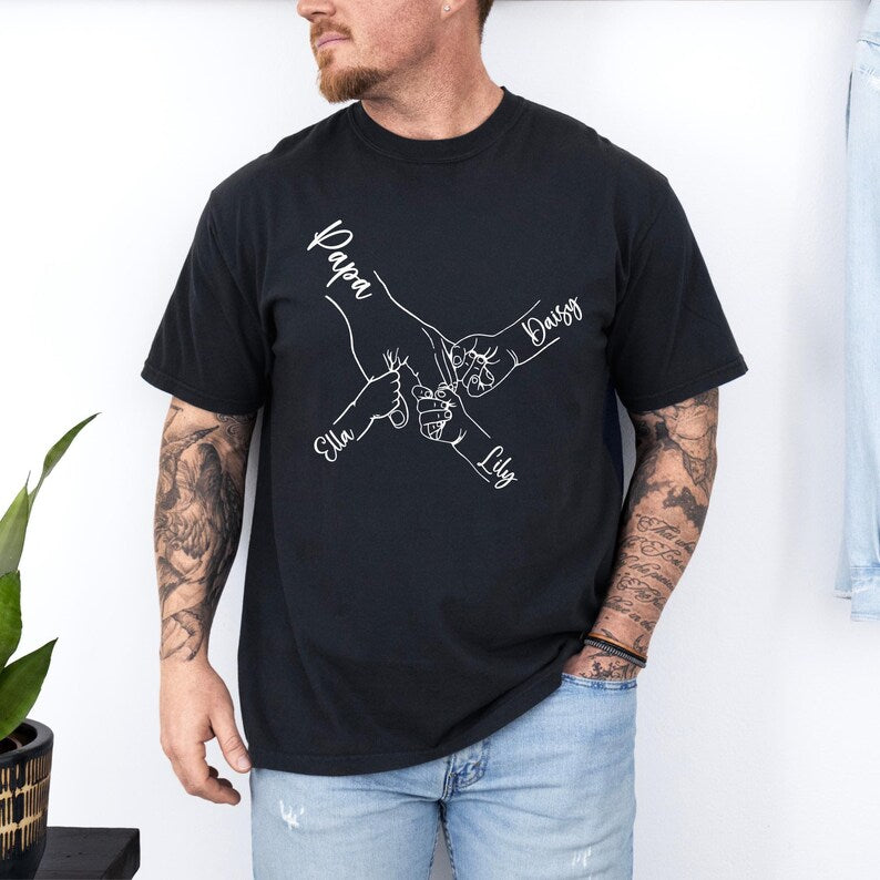 personalized-dad-kids-hand-holding-t-shirt-with-names-fathers-day-gift