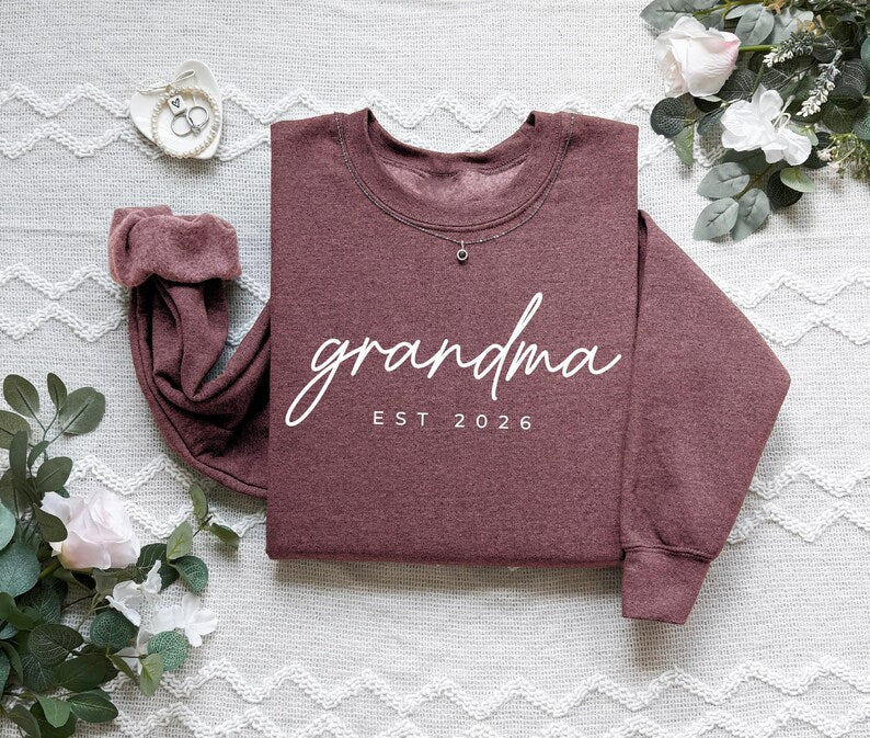 personalized-grandma-est-heat-transfer-print-sweatshirt-gift-for-grandmother