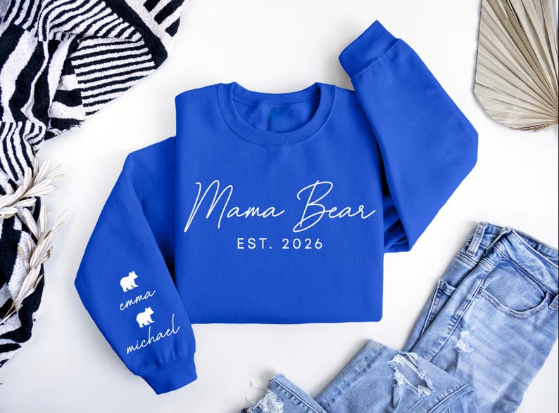 custom-mama-bear-heat-transfer-print-sweatshirt-with-kids-name-on-sleeve-mothers-day-gift