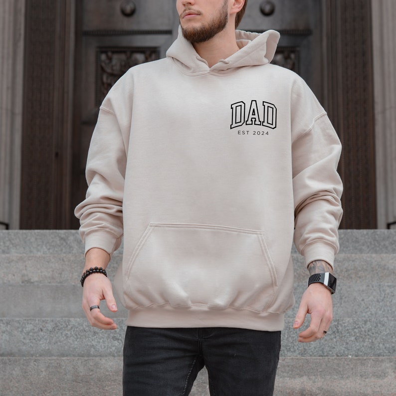 custom-dad-est-year-print-sweatshirt-fathers-day-gift