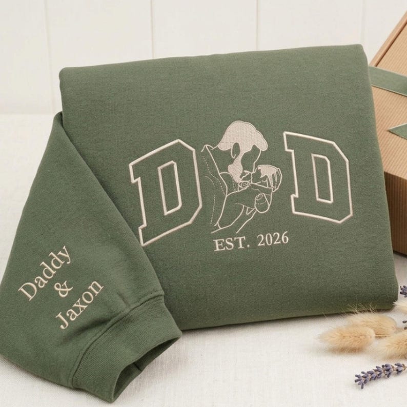 custom-outline-photo-portrait-embroidered-dad-sweatshirt-fathers-day-gift