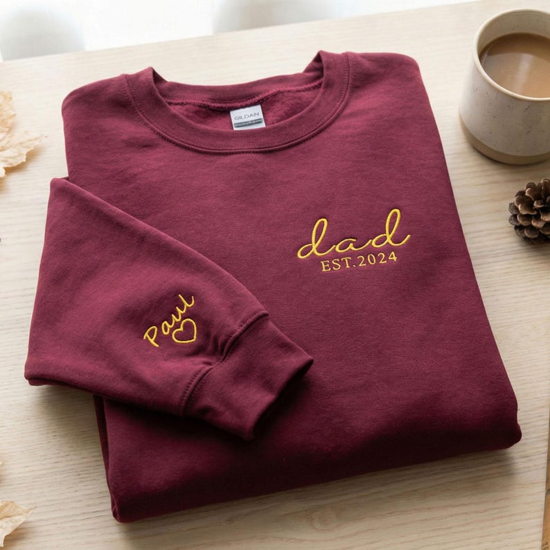 custom-embroidered-dad-est-sweatshirt-personalized-fathers-day-gift