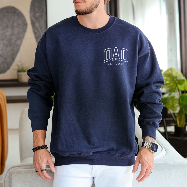 custom-dad-est-year-print-sweatshirt-fathers-day-gift