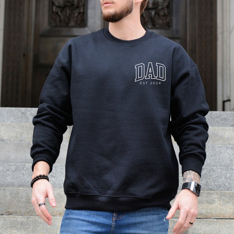 custom-dad-est-year-print-sweatshirt-fathers-day-gift
