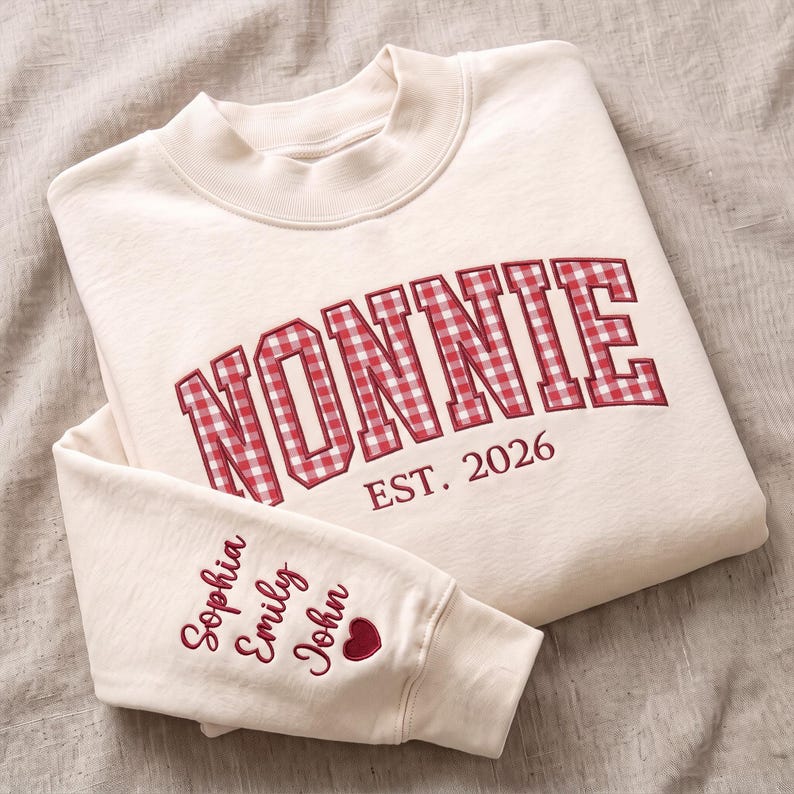 personalized-grandma-mock-neck-sweatshirt-custom-gingham-applique-with-grandkids-names-nana-gammy-mama-gift
