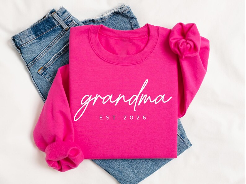 personalized-grandma-est-heat-transfer-print-sweatshirt-gift-for-grandmother