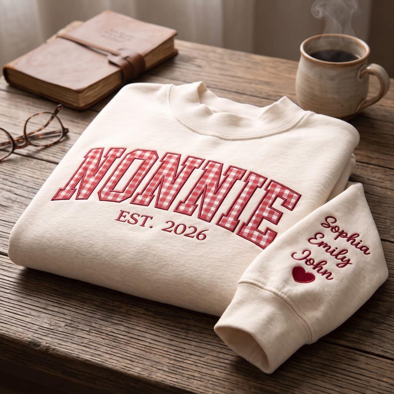 personalized-grandma-mock-neck-sweatshirt-custom-gingham-applique-with-grandkids-names-nana-gammy-mama-gift