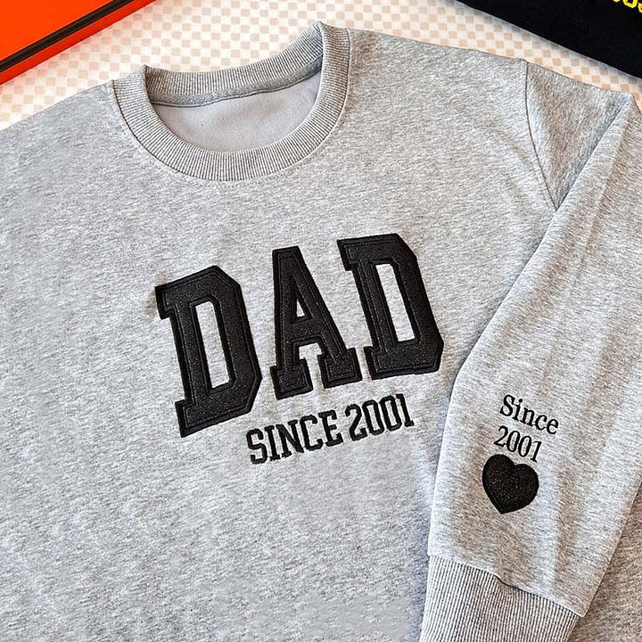 custom-embroidered-glitter-vinyl-dad-sweatshirt-gift-for-dad-grandpa