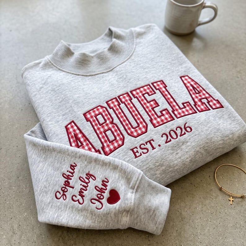 personalized-grandma-mock-neck-sweatshirt-custom-gingham-applique-with-grandkids-names-nana-gammy-mama-gift