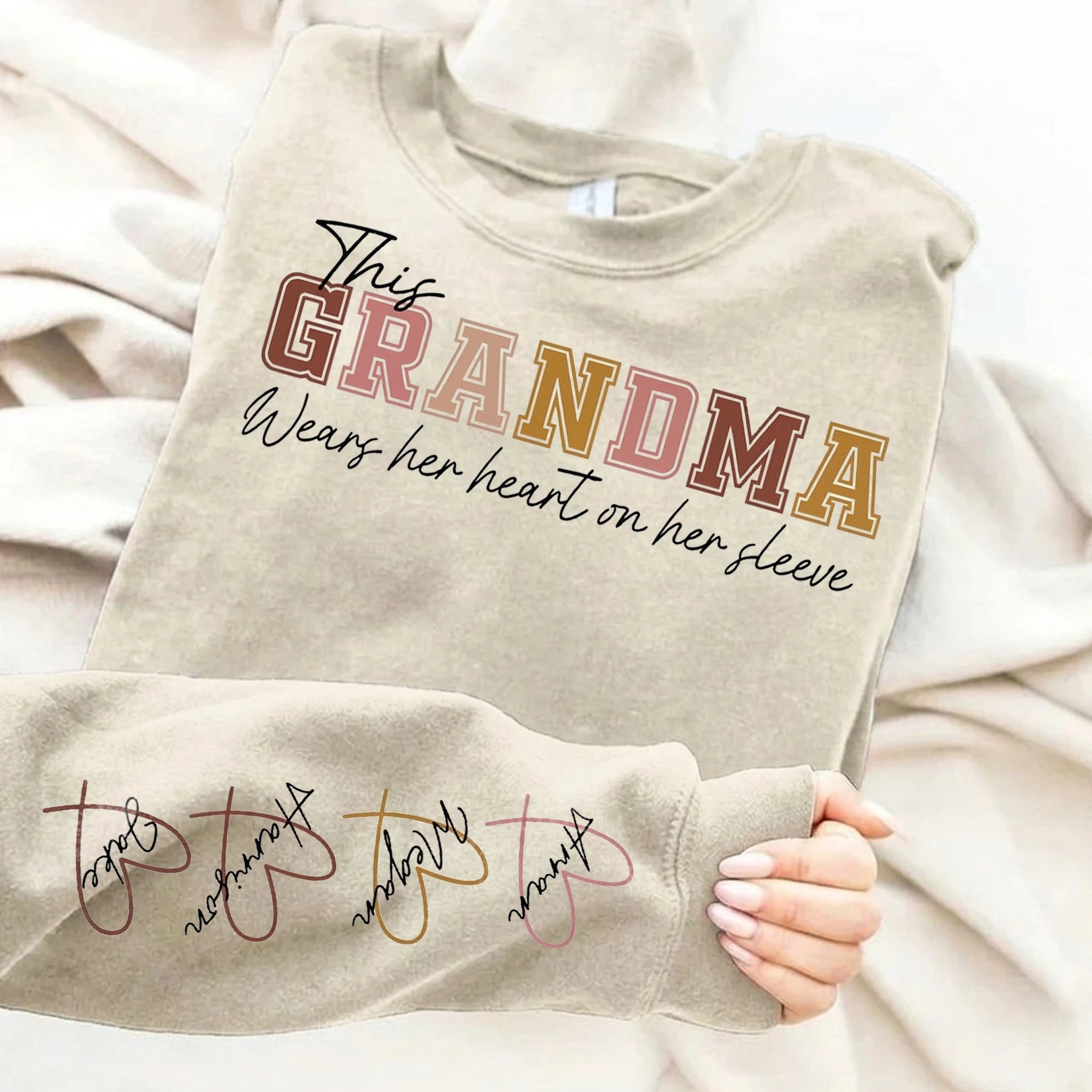 wear-your-heart-on-your-sleeve-personalized-mama-washed-sweatshirt-with-kids-names