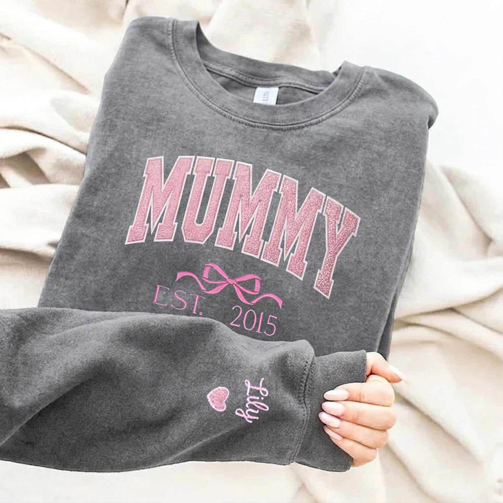 mom-glitter-embroidered-washed-t-shirt-sweatshirt-mother-day-personalized-year