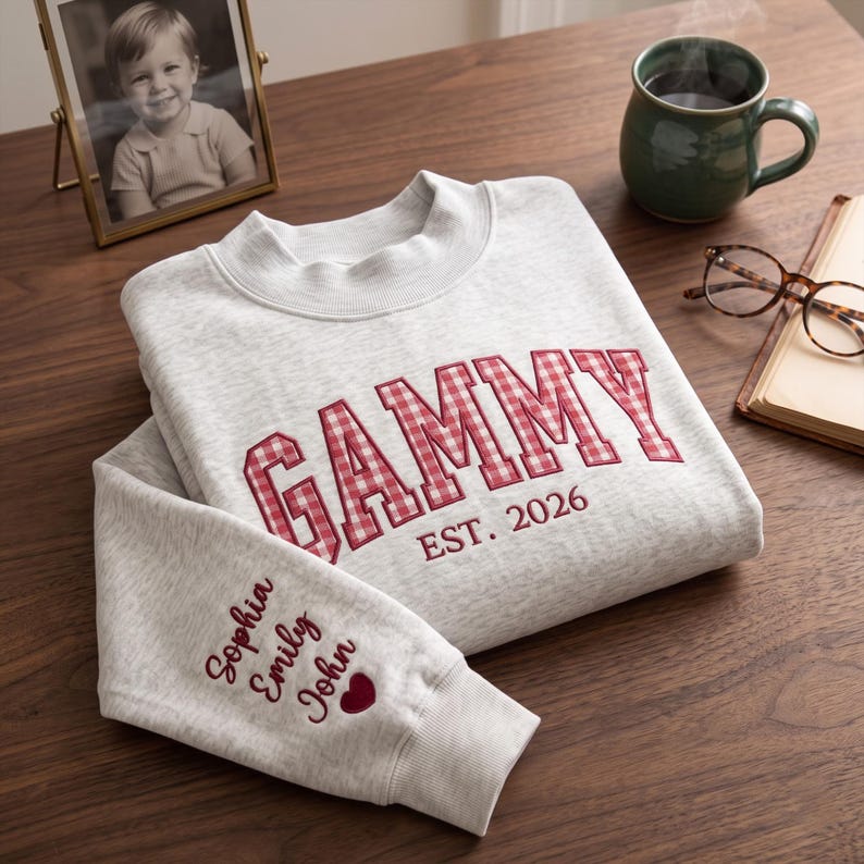 personalized-grandma-mock-neck-sweatshirt-custom-gingham-applique-with-grandkids-names-nana-gammy-mama-gift