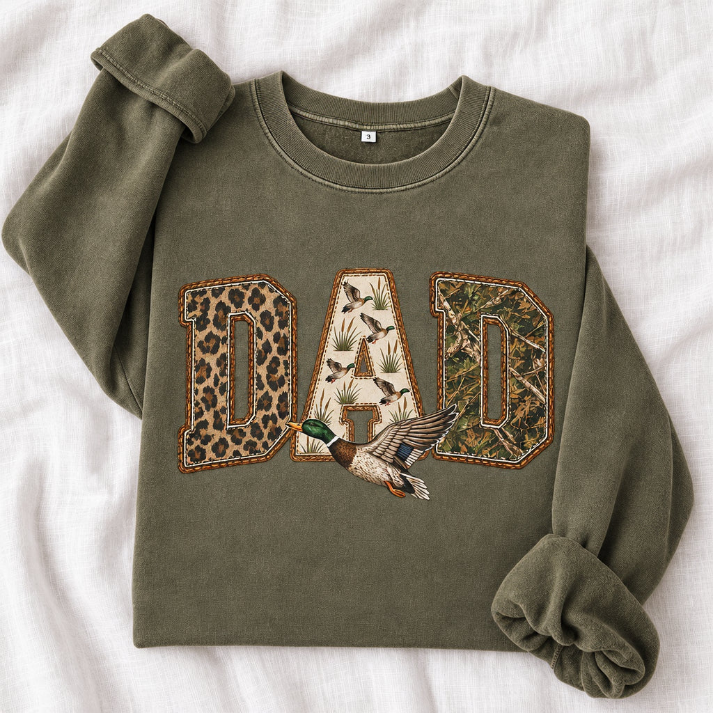 custom-duck-hunting-dad-vintage-wash-sweatshirt-camo-leopard-graphic-pullover