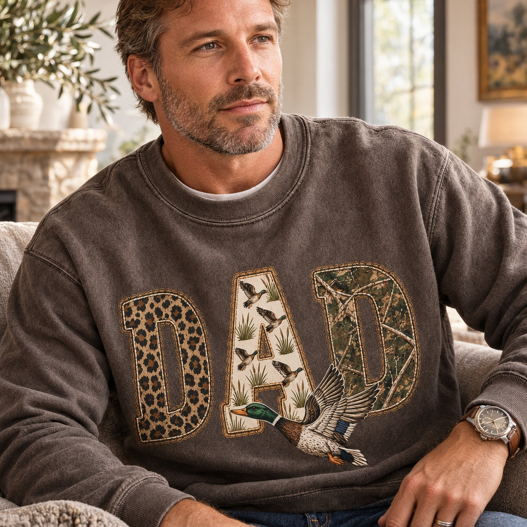 custom-duck-hunting-dad-vintage-wash-sweatshirt-camo-leopard-graphic-pullover