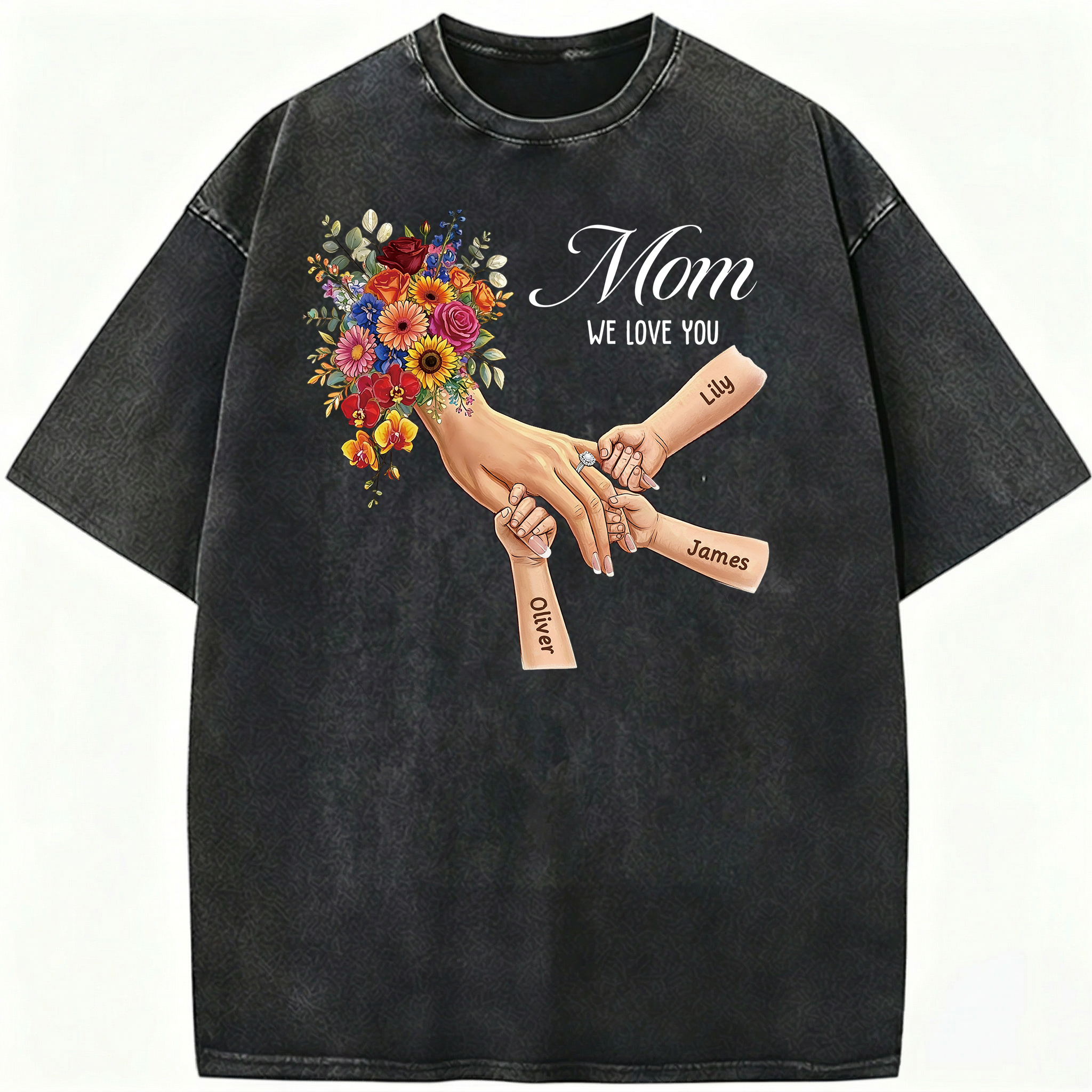 custom-mommy-holding-hands-vintage-washed-sweatshirt-mothers-day-gift