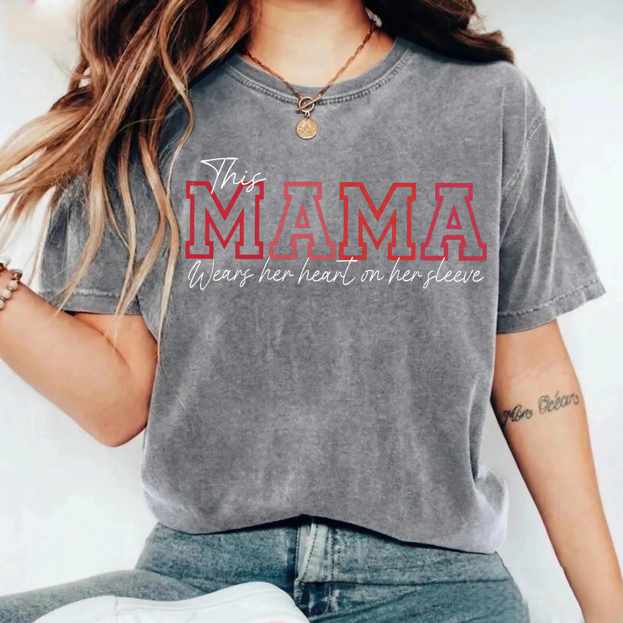 wear-your-heart-on-your-sleeve-personalized-mama-washed-sweatshirt-with-kids-names