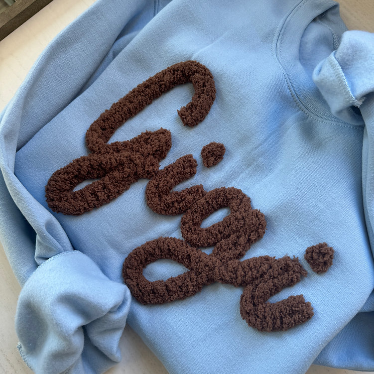 custom-gigi-honey-name-chenille-yarn-embroidered-sweatshirt