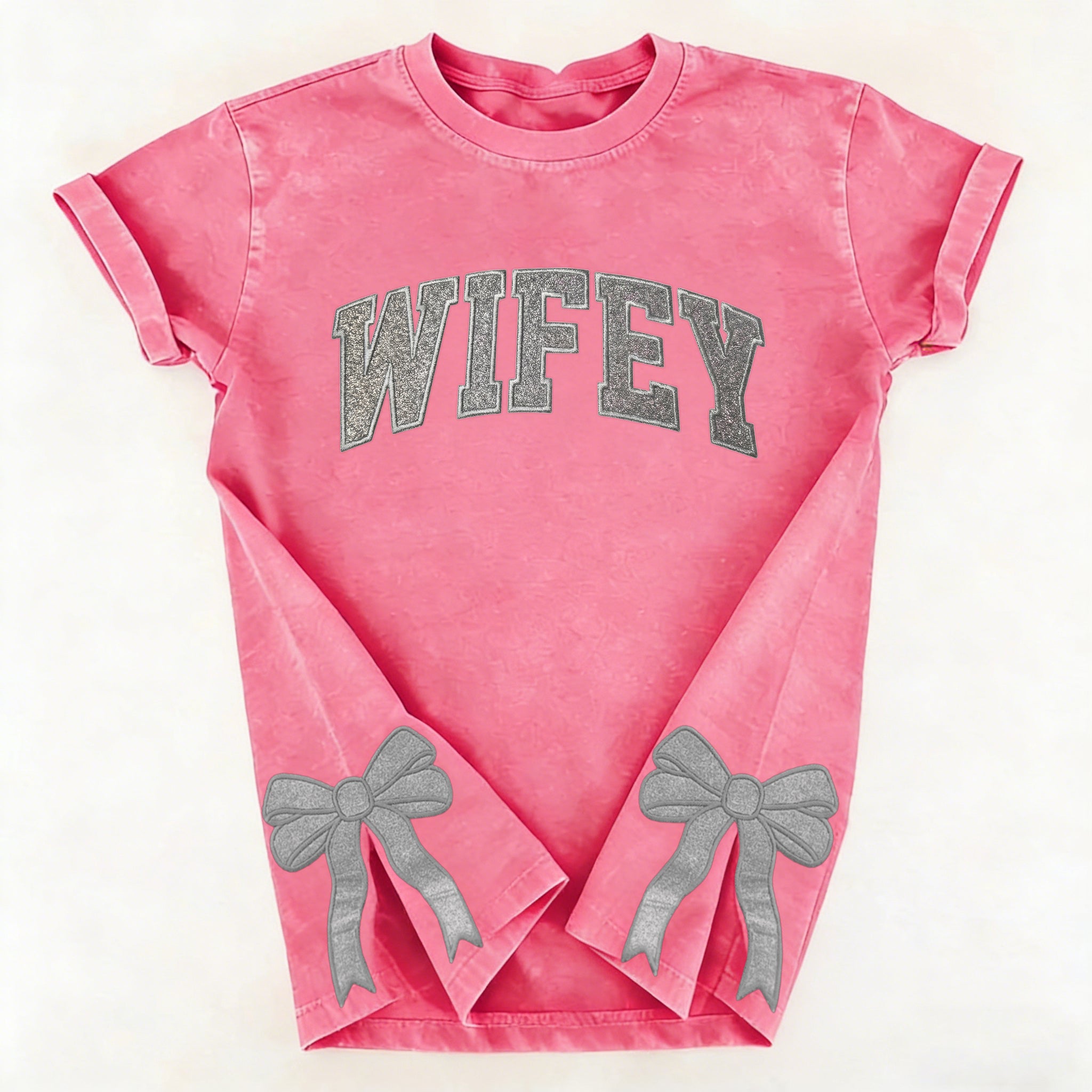 custom-trendy-and-cute-mama-embroidered-glitter-side-bow-washed-sweatshirt-mothers-day-gift