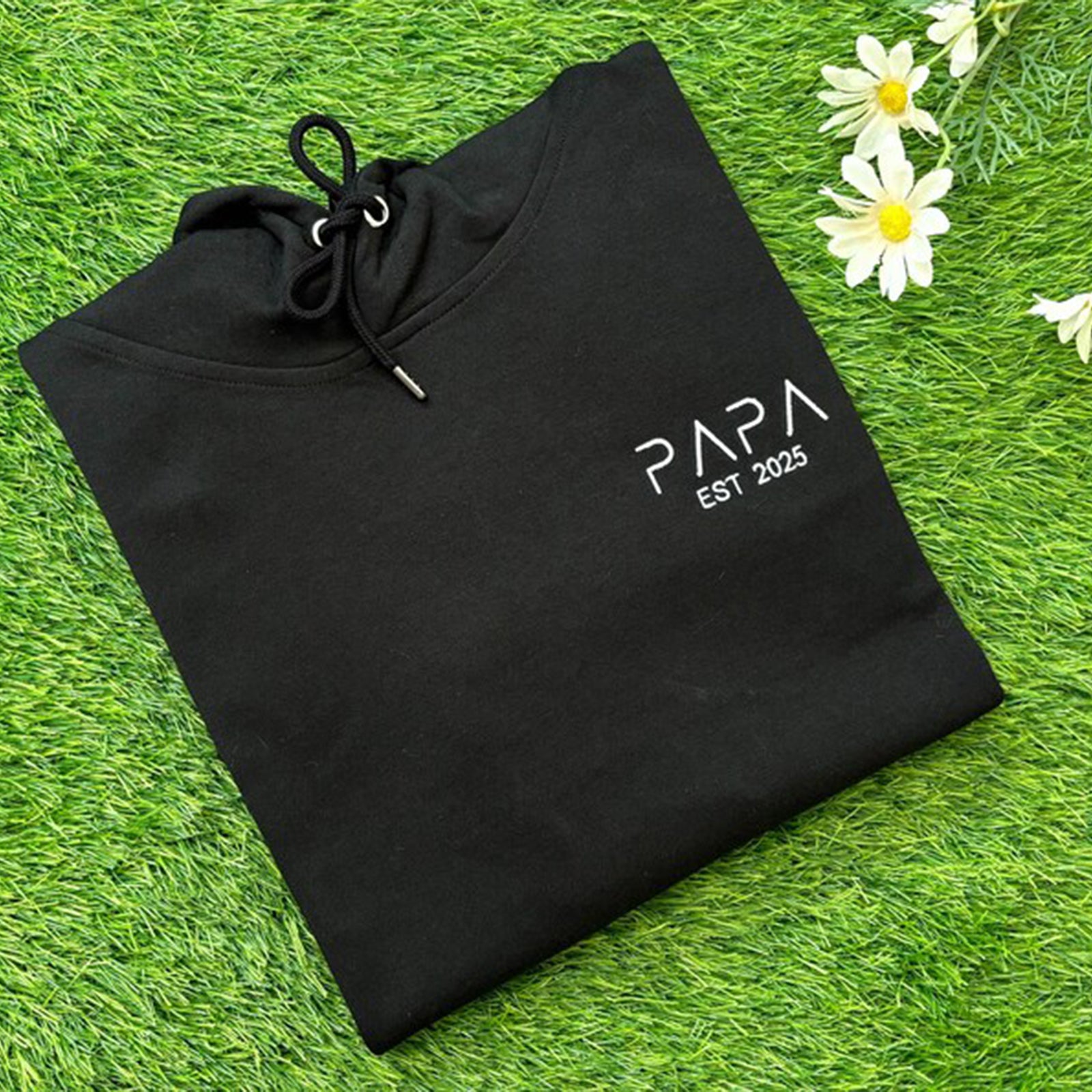 personalized-papa-embroidered-sweatshirt-new-dad-gift-fathers-day-present