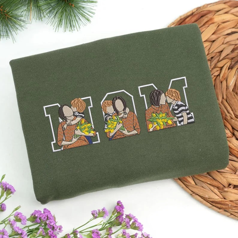 custom-photo-portrait-embroidery-sweatshirt-hoodie-gift-for-dad-mom-family