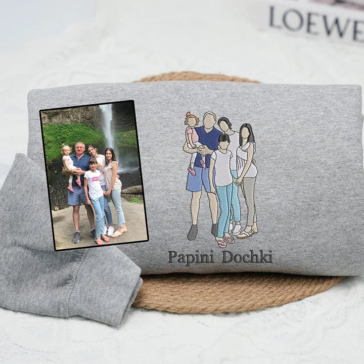 custom-photo-parents-family-portrait-embroidered-sweatshirt-family-reunion-gift-for-mom-and-dad