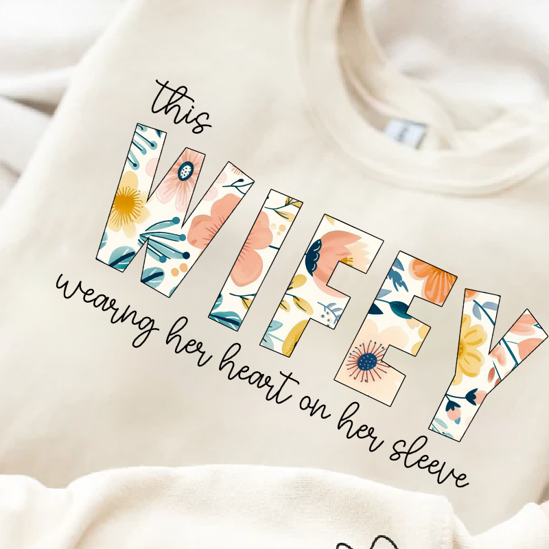 personalized-wifey-wear-heart-on-sleeve-mama-sweatshirt-with-kid-names-on-sleeves-mothers-gift