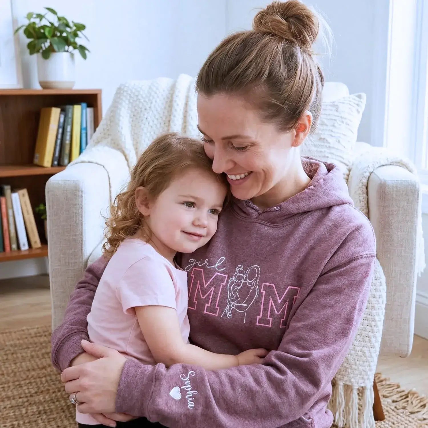 custom-girl-mom-with-embroidered-portrait-from-photo-and-kids-name-sweatshirt-mothers-day-gift