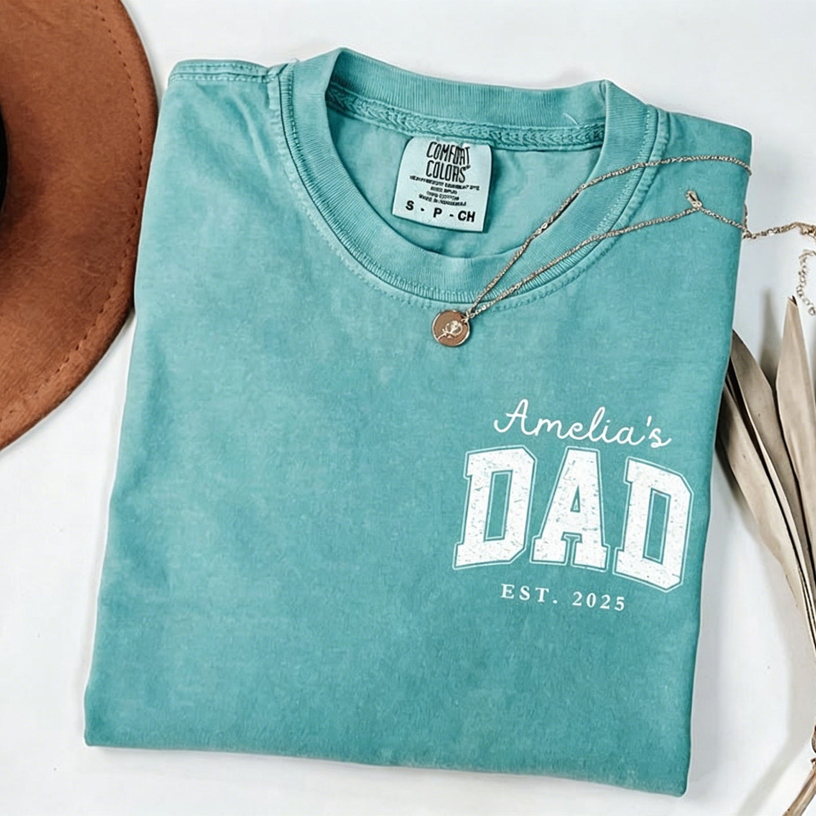 custom-dad-shirt-with-childs-name-year-fathers-day-gift