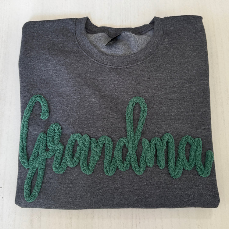 custom-gigi-honey-name-chenille-yarn-embroidered-sweatshirt