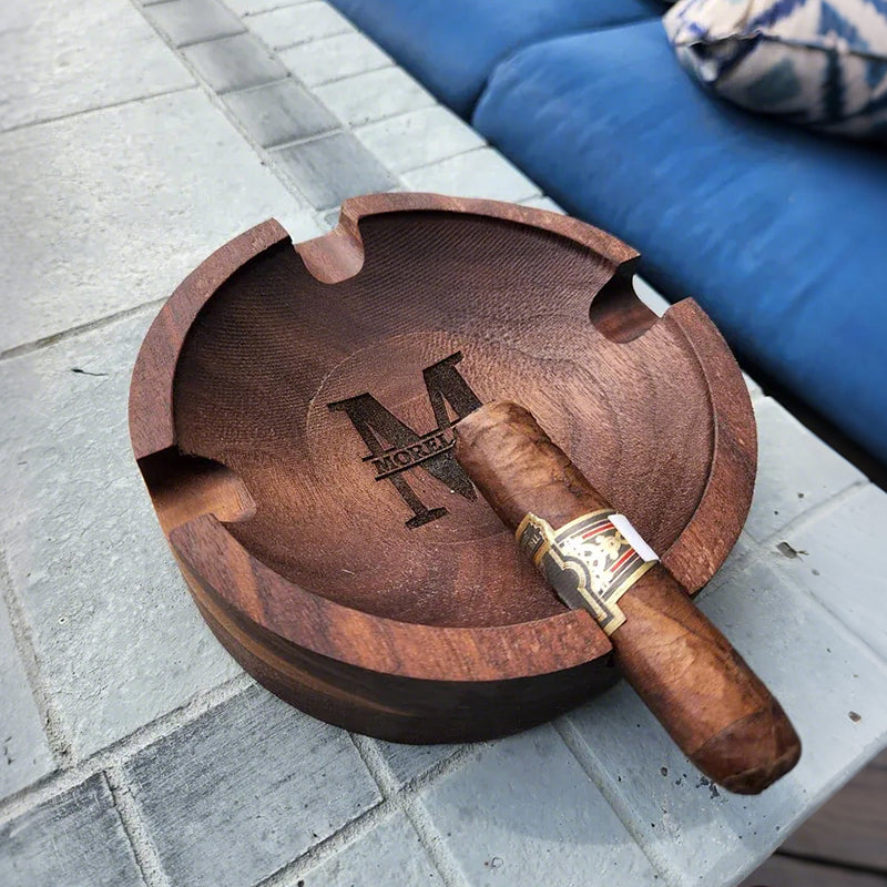personalized-name-walnut-cigar-ash-tray-for-dad-grandpa-boyfriend-friend