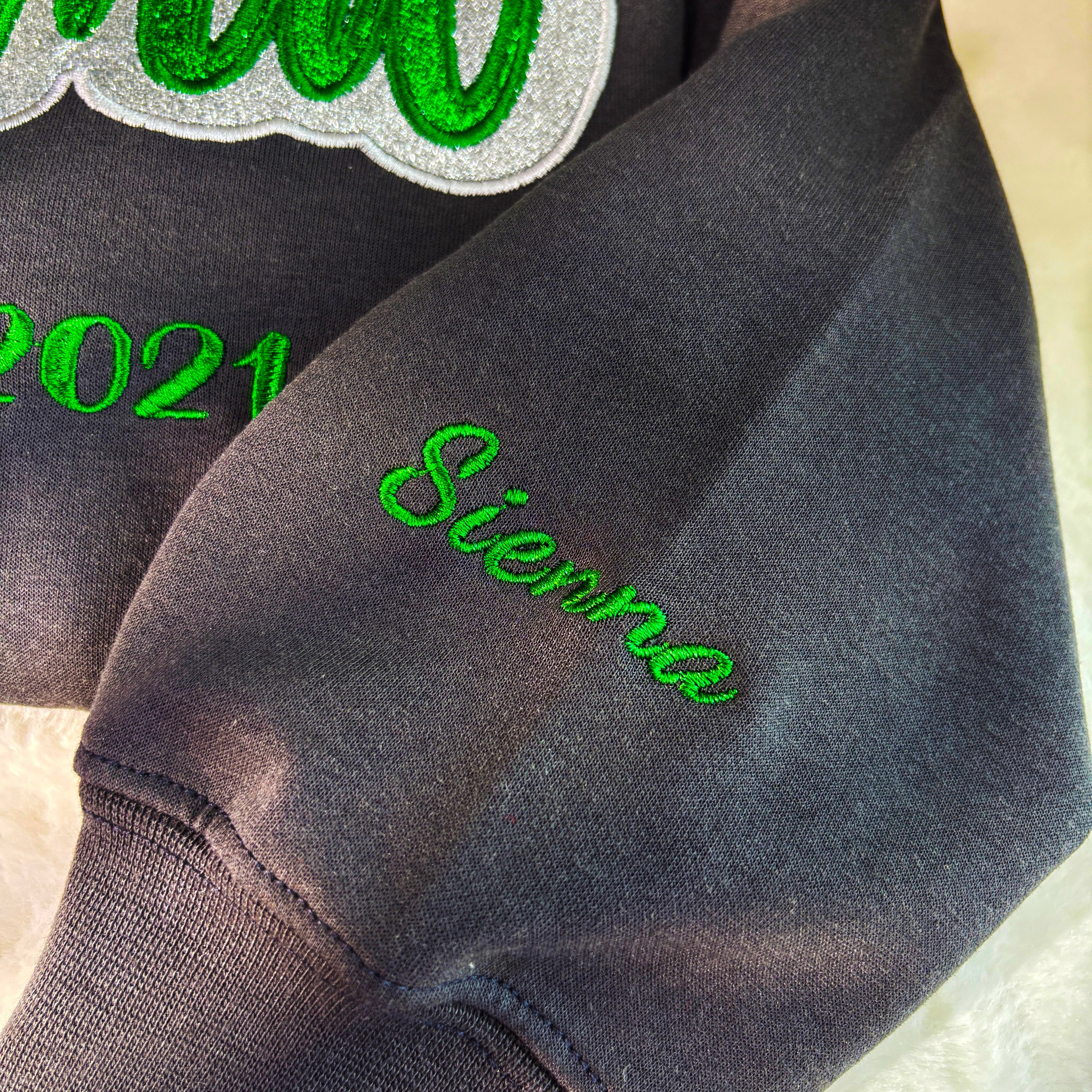 custom-glitter-mama-grandma-applique-sweatshirt-hoodie-mothers-day-gifts-for-mom