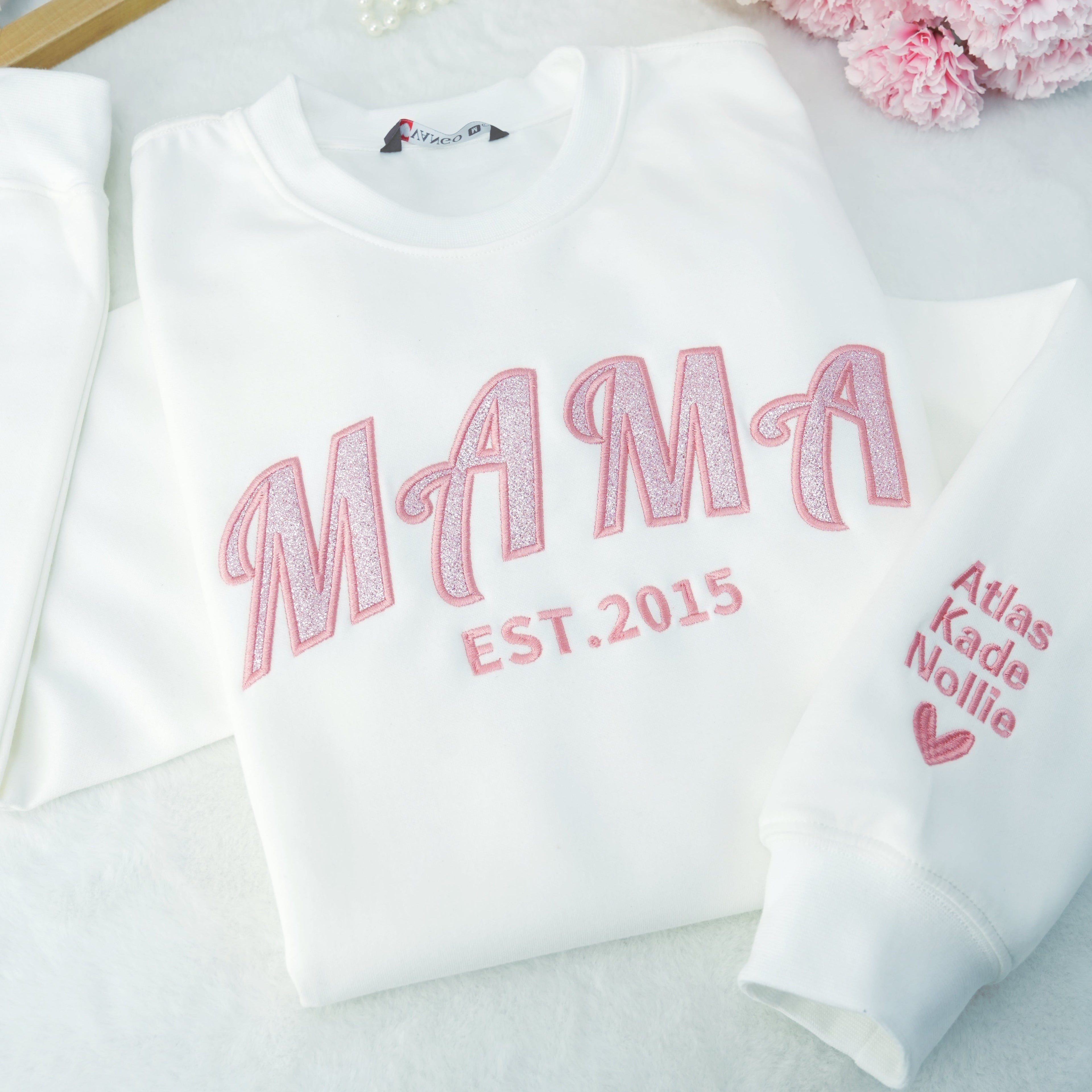 custom-embroidered-applique-glitter-mum-sweatshirt-gift-for-mama