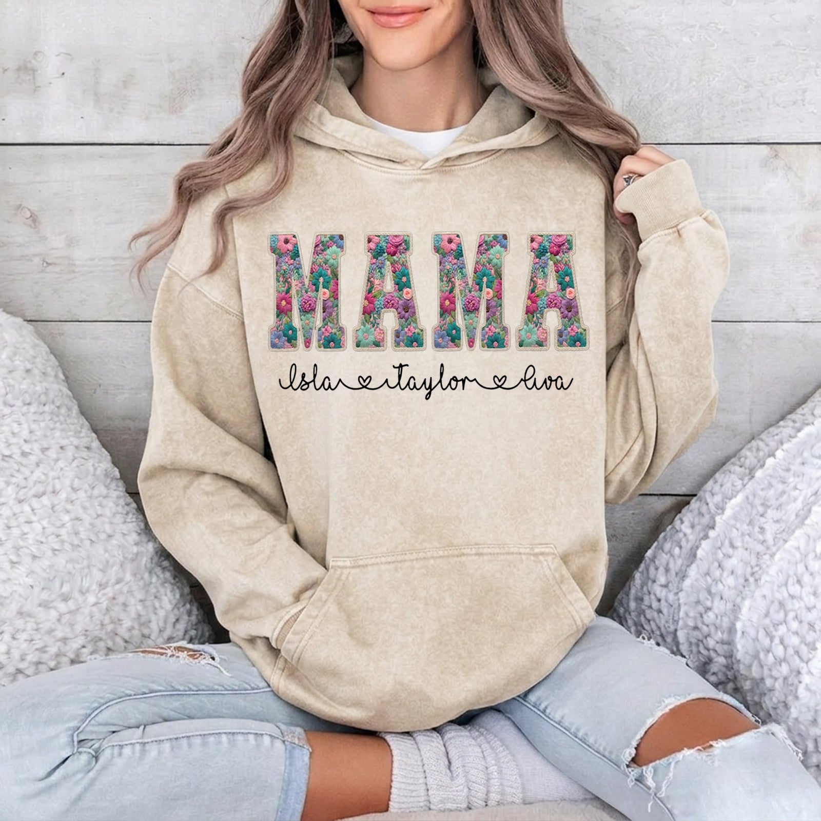 personalized-floral-mama-vintage-washed-sweatshirt-custom-kids-names-gift-for-mom