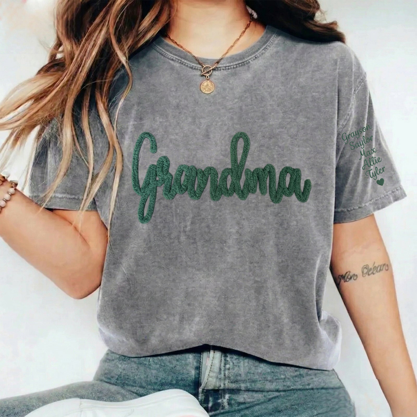 custom-gigi-honey-name-chenille-yarn-embroidered-washed-clothes