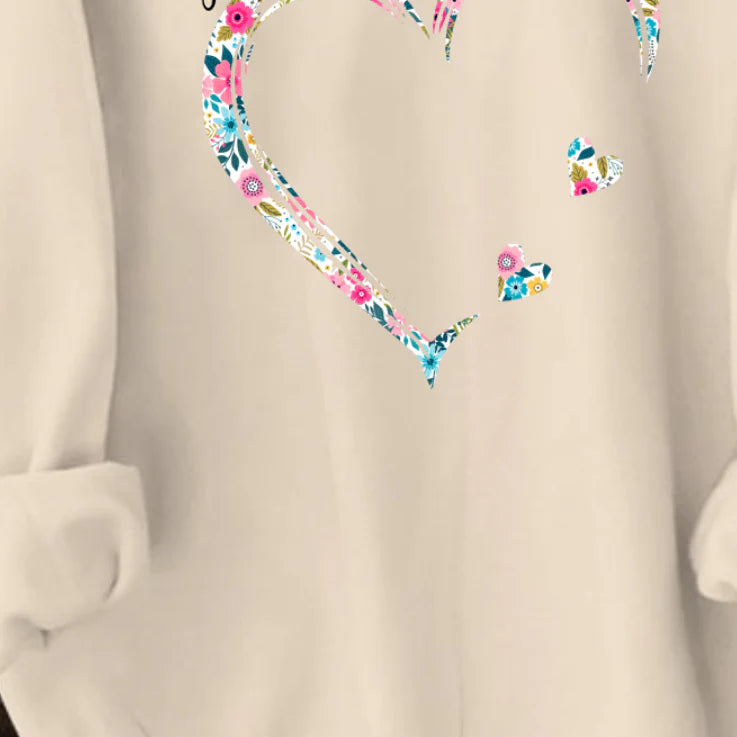 custom-mama-grandma-heart-sweatshirt-with-kidnames-mothers-day-gift