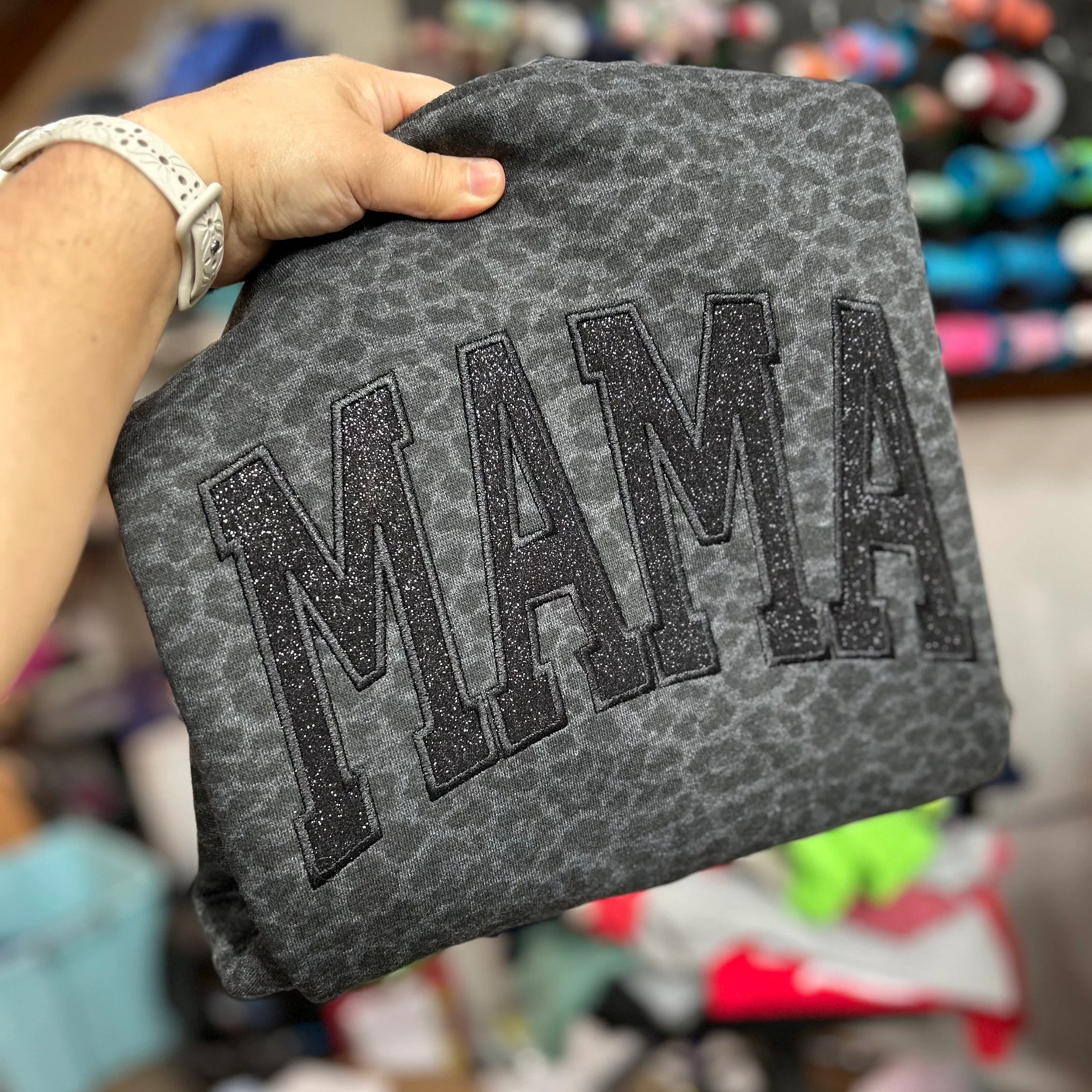custom-embroidered-leopard-mama-shirt-black-glitter-monochromatic-tee-mothers-day-gift-for-mom