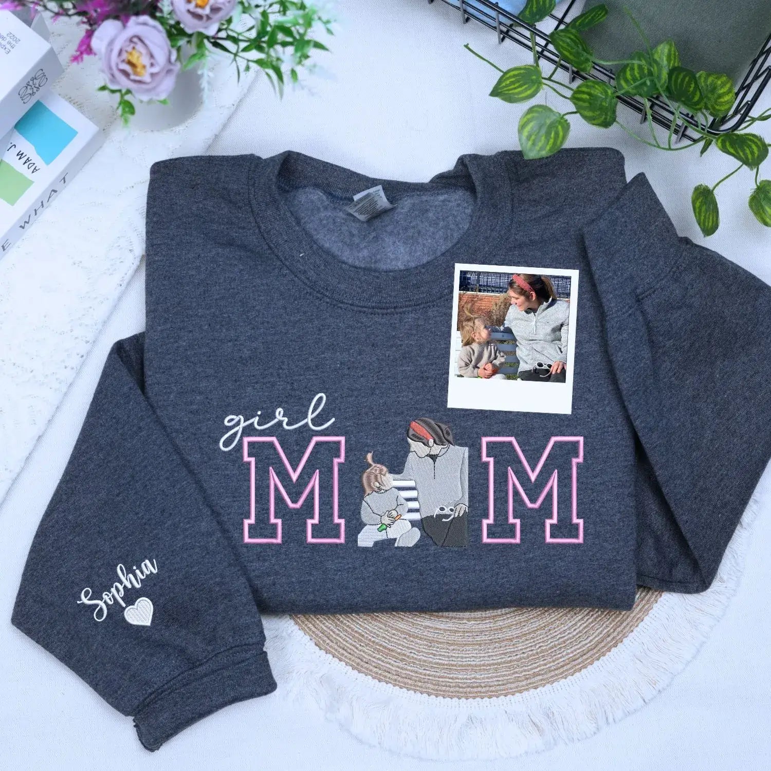 custom-girl-mom-with-embroidered-portrait-from-photo-and-kids-name-sweatshirt-mothers-day-gift