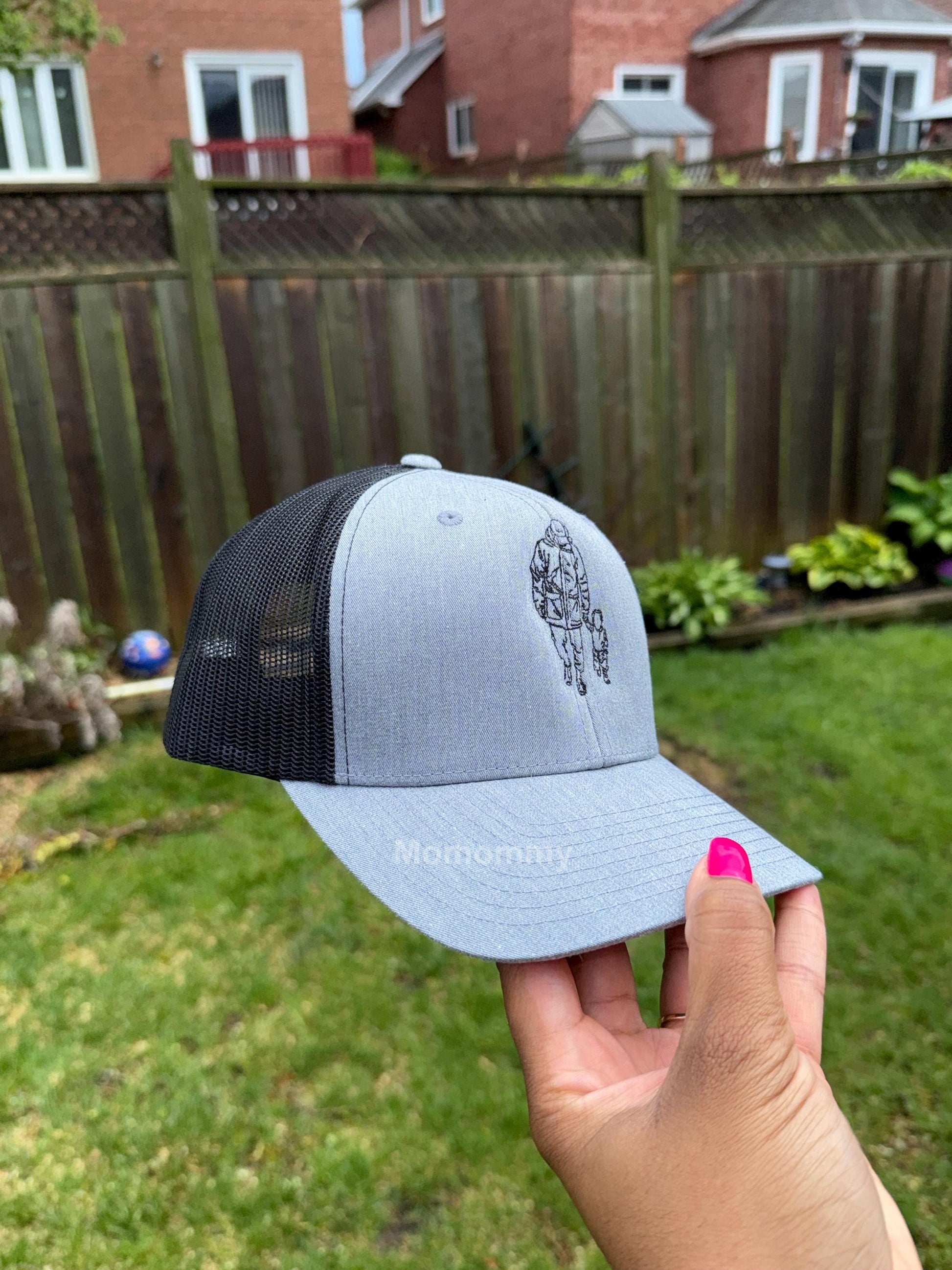custom-photo-embroidered-dad-trucker-hat-gifts-for-dad