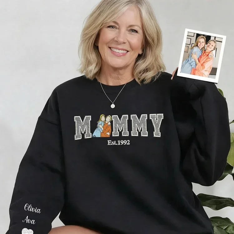 customize-moms-glitter-sweatshirt-with-photo-to-show-her-love