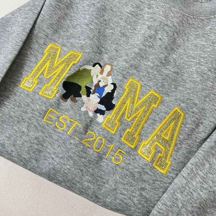 customize-moms-glitter-sweatshirt-with-photo-to-show-her-love