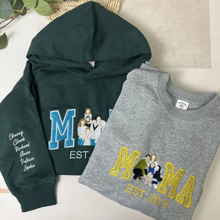 customize-moms-glitter-sweatshirt-with-photo-to-show-her-love