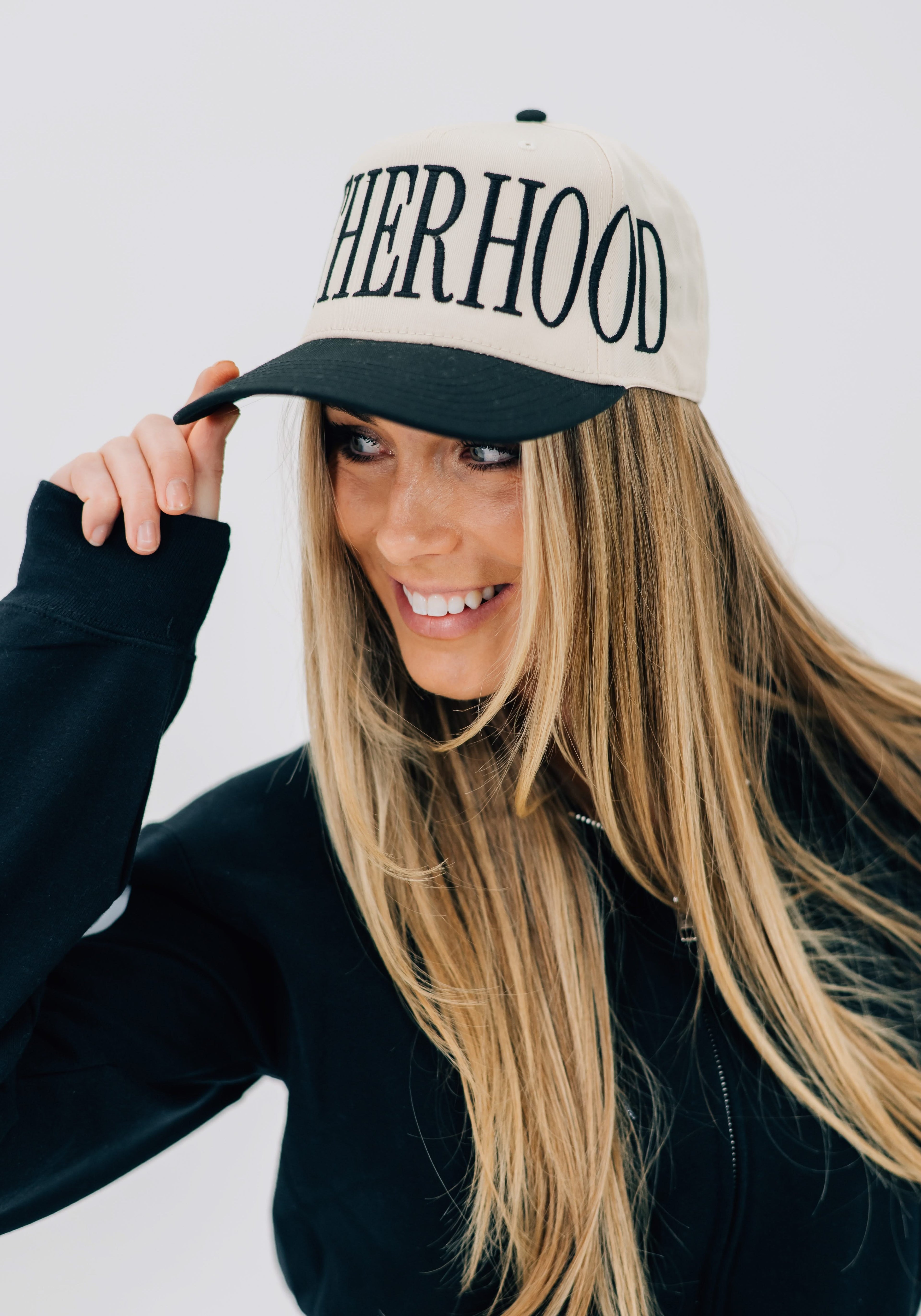 custom-motherhood-embroidered-trucker-hat-classic-mom-baseball-cap-mothers-day-gift
