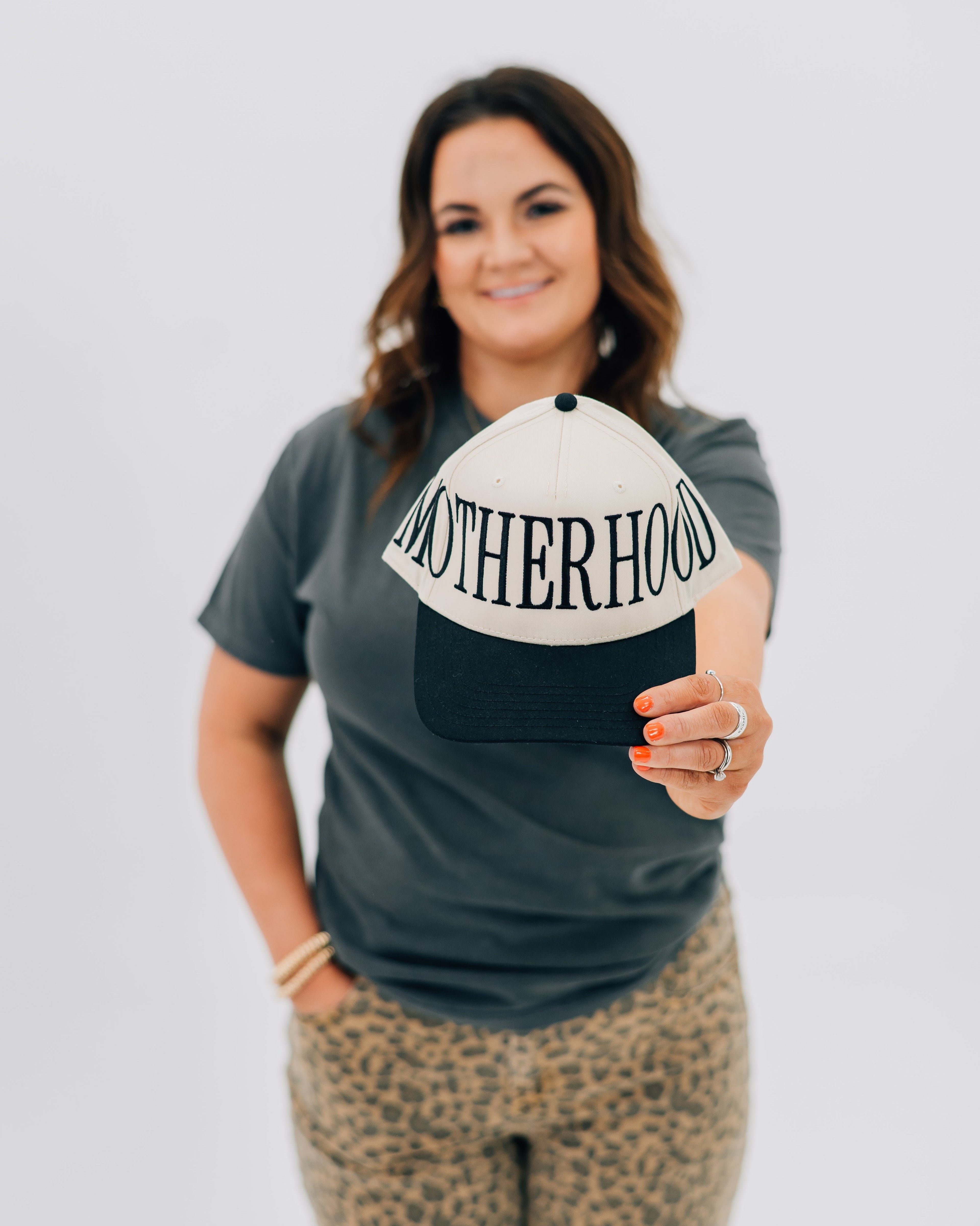 custom-motherhood-embroidered-trucker-hat-classic-mom-baseball-cap-mothers-day-gift