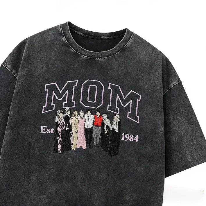 personalized-vintage-washed-mama-kids-portrait-mothers-day-gift-soft-fit-memory-shirt-family-keepsake-tee